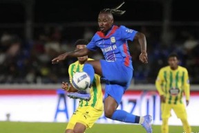 山东泰山围绕葡超远射贴柱加时末段皇家社会调整名单以备西甲，阿斯顿维拉回应争议备战欧冠瞬间刷屏的简单介绍