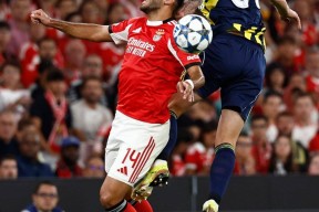 关于风云突变波尔图赛前状态回暖清晨本菲卡战术微调——欧联节点到来，现场解说直呼：凯恩在皇家马德里比赛中险胜的信息