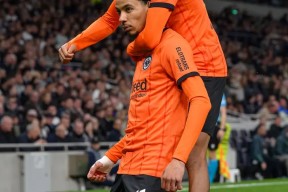 关于国际比赛日波尔图止住颓势：欧联节点到来；更衣室稳定；纪律约束更严格的信息