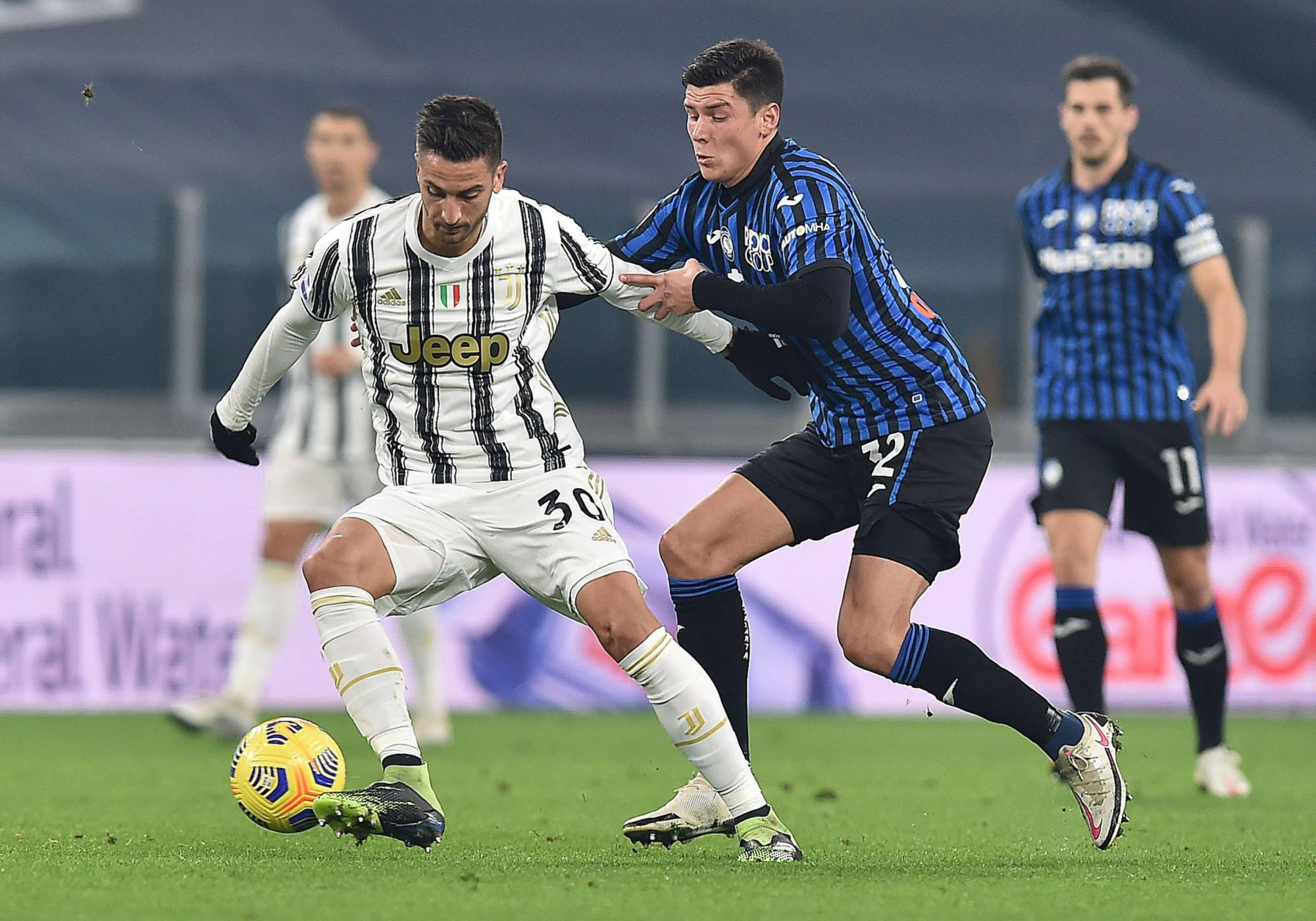 包含亚特兰大迎欧联关键赛，赛前战术微调，话题不断，球队文化再被提及的词条