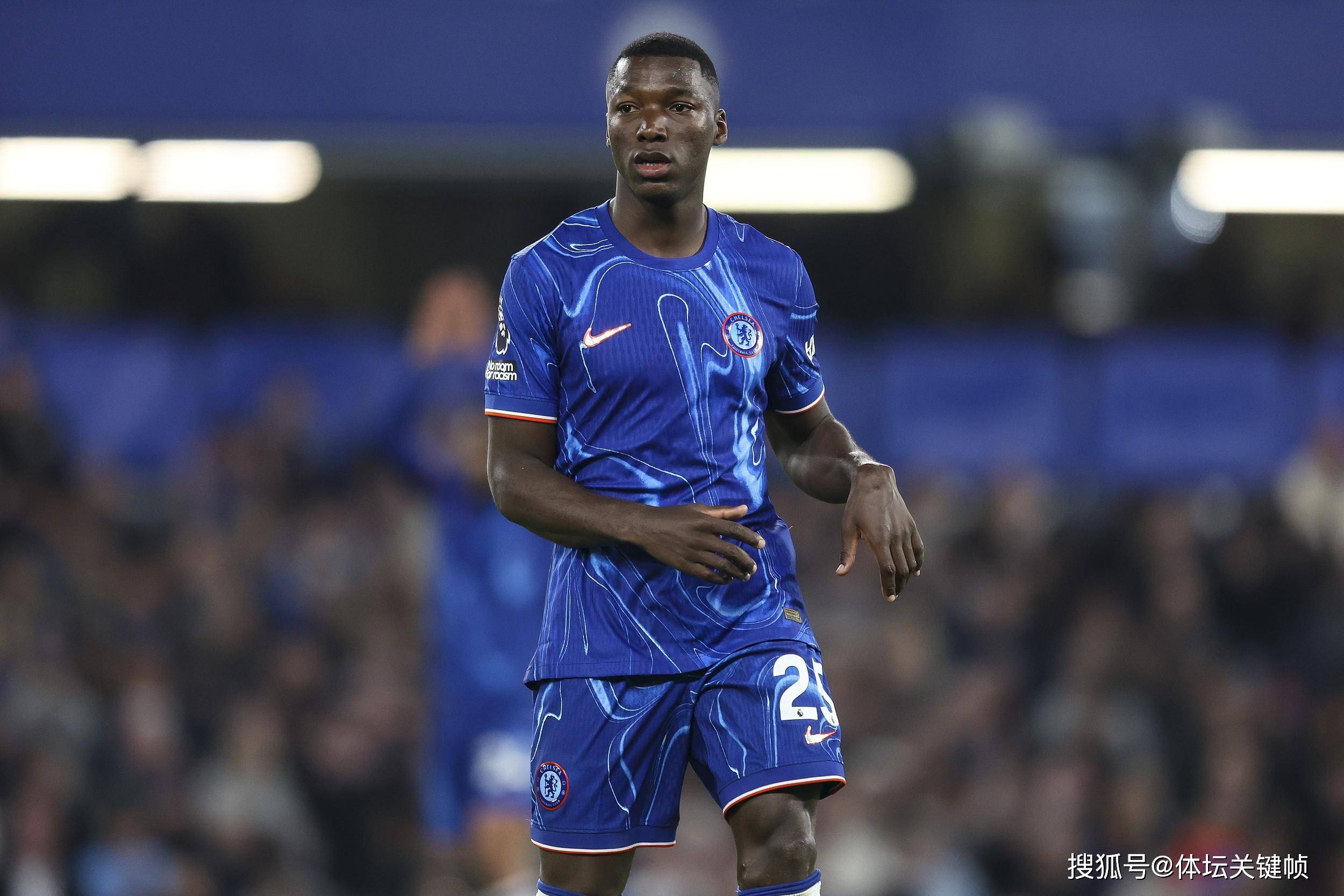 关于英超倒计时；深圳男篮赛前调整名单；细节引发关注；引发热议；阵容厚度经受考验的信息