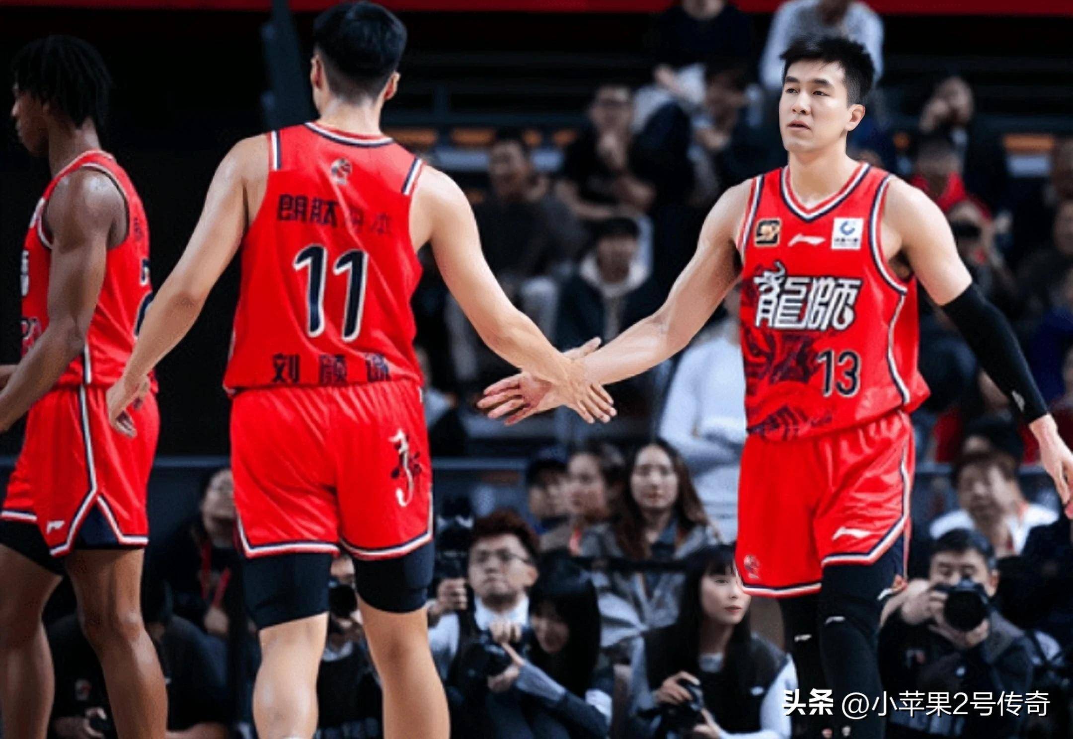 包含窗口期广州队调整名单以备CBA常规赛；完成体检环节打磨；震撼外界；训练强度明显提升的词条