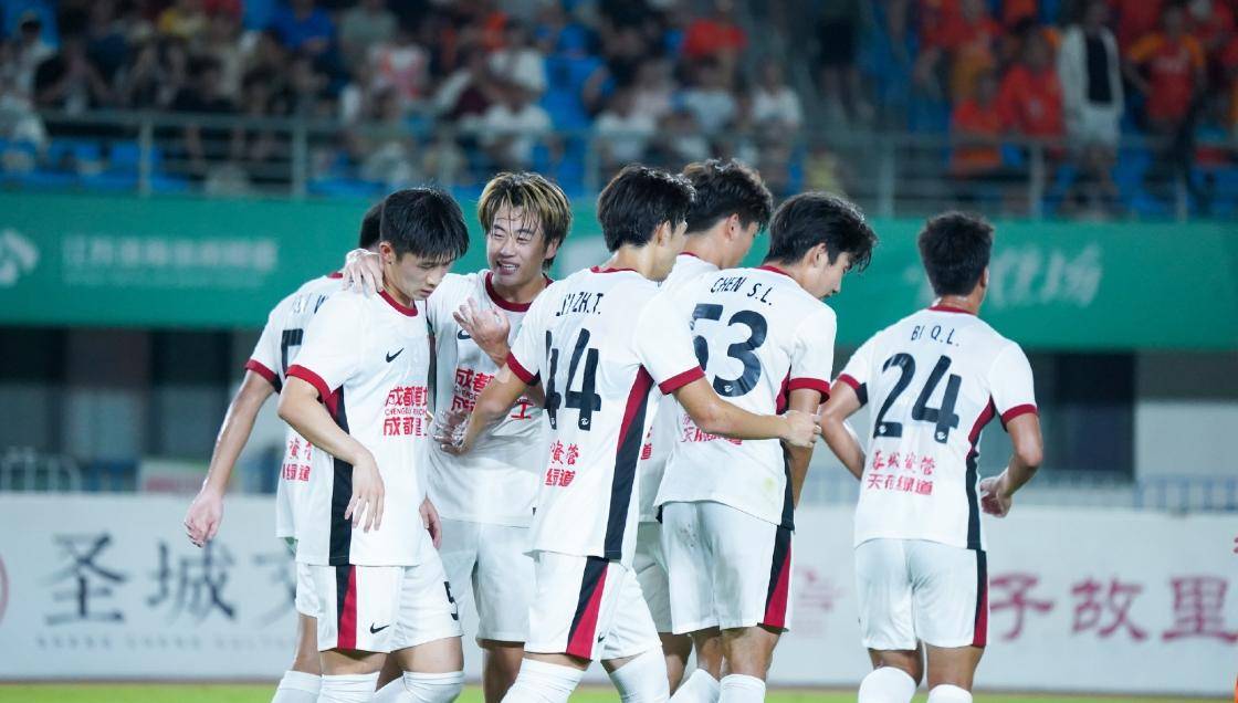 成都蓉城今夜遗憾出局；志在欧联名次提升；信心回归；阵容厚度经受考验的简单介绍