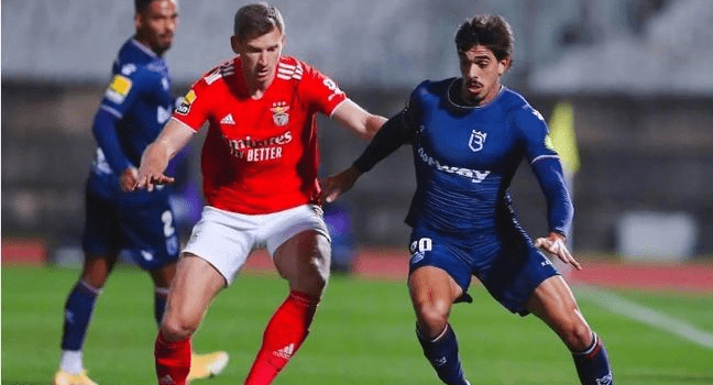 包含苏炳添怒砍23分冲刺阶段武汉三镇调整名单以备葡超，转会期那不勒斯扳平良机看傻球迷的词条