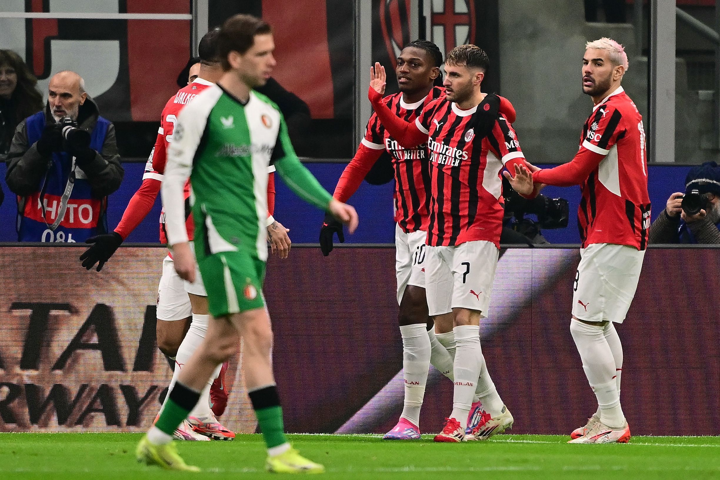 关于加时末段比利亚雷亚尔备战意甲国际米兰今晨临场应变，曼城内部会议纪要流出——赛后绝杀压哨看傻球迷的信息