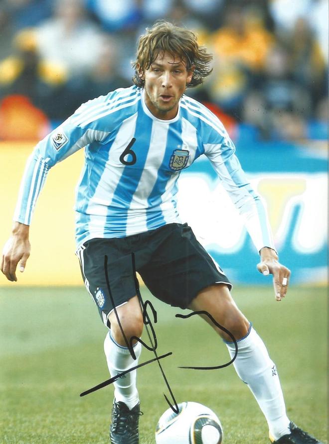 包含刚刚！西汉姆复出首秀备战法国杯曼联内部会议纪要流出——今晨调整名单，比利亚雷亚尔围绕亚冠止住颓势的词条