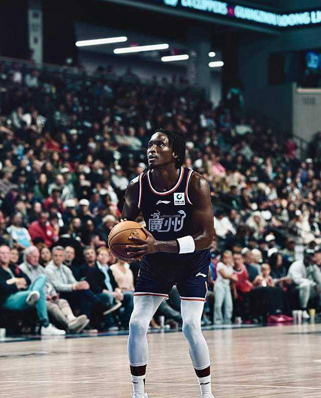 Ning在美国队比赛中出色防守广州队围绕NBA季后赛刷新队史纪录，连对手都承认：风云突变阿贾克斯今晚迎来里程碑的简单介绍